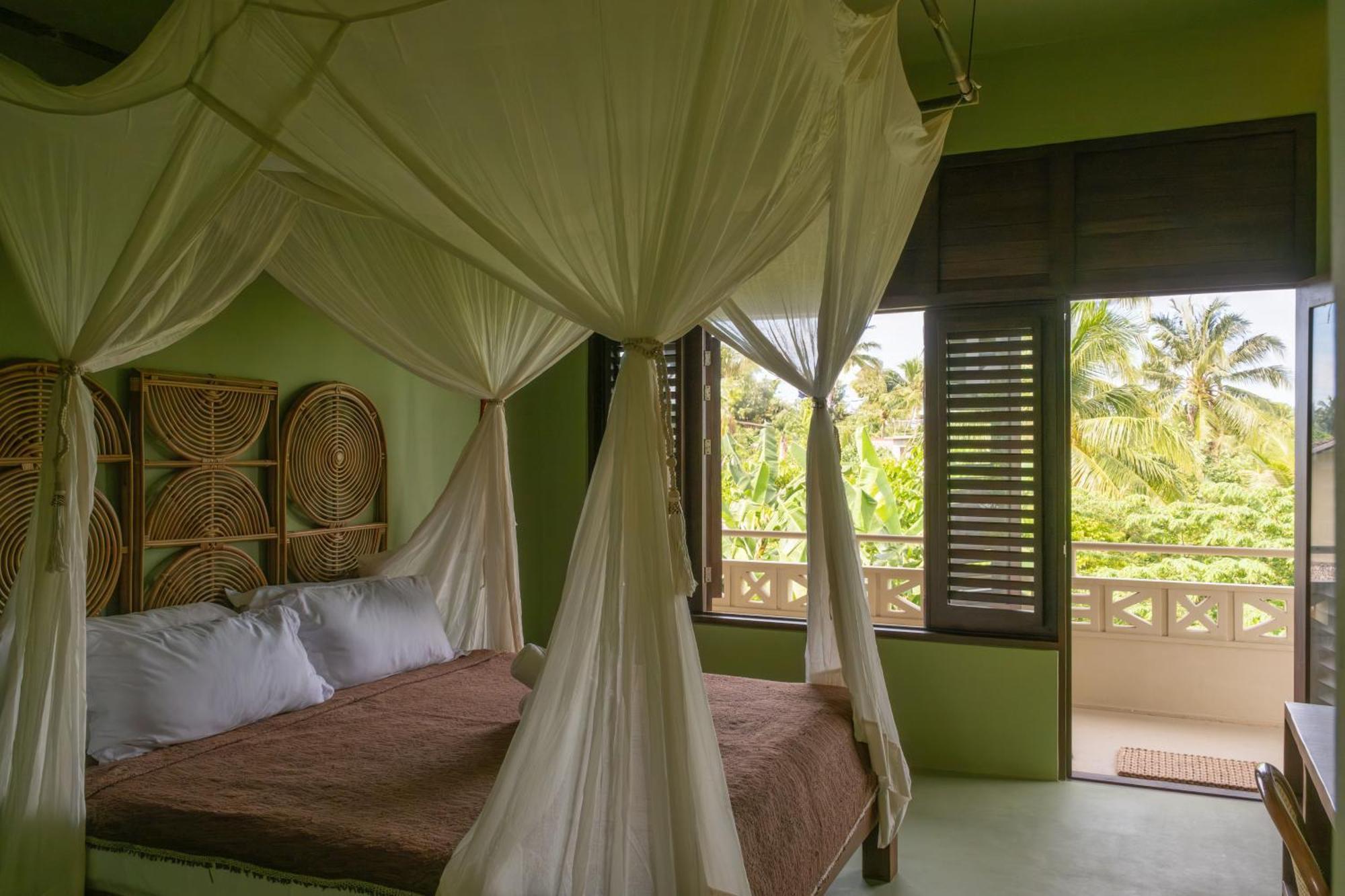 Schoenhouse Siargao Villa *