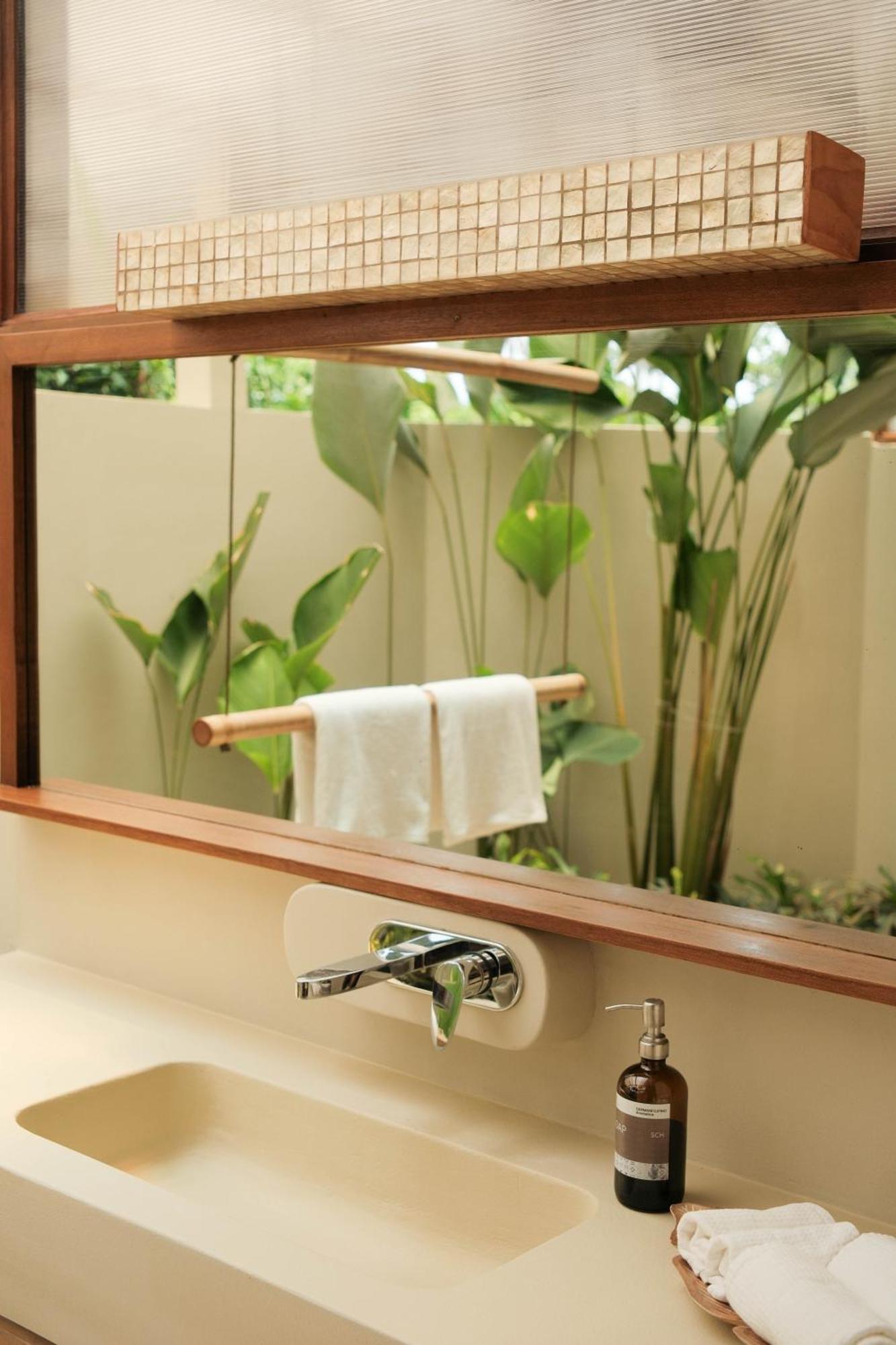 Schoenhouse Siargao Villa *
